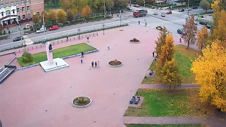 Онлайн веб-камера площади кинотеатра «Современник», Электросталь